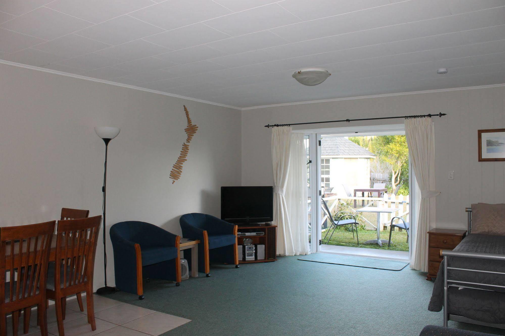 פאיהייה Ash Grove Boutique Motel מראה חיצוני תמונה