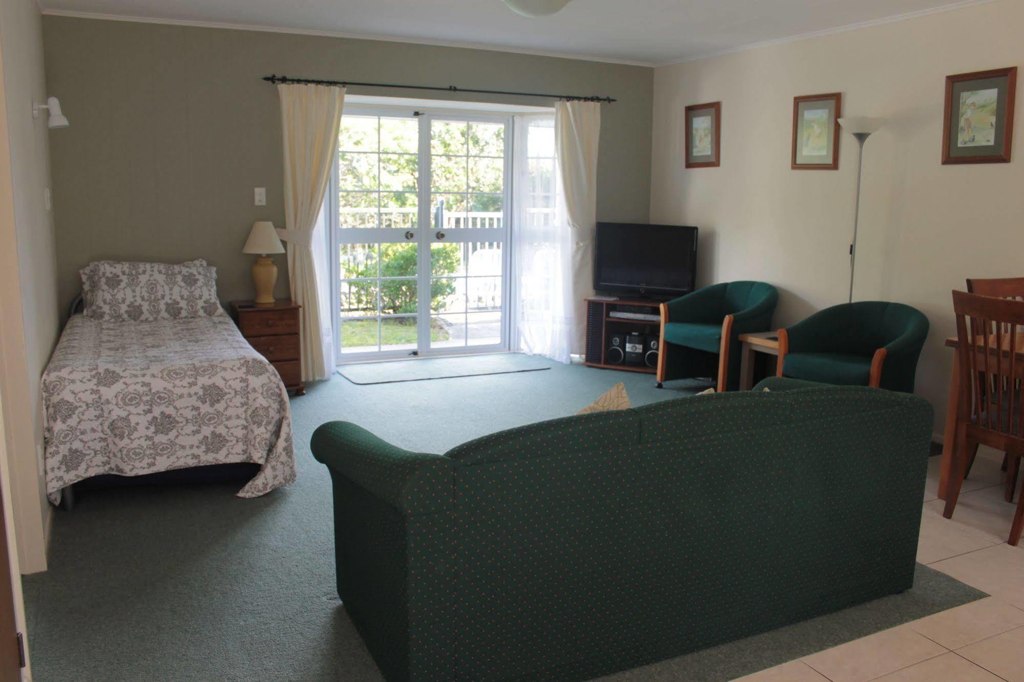 פאיהייה Ash Grove Boutique Motel מראה חיצוני תמונה