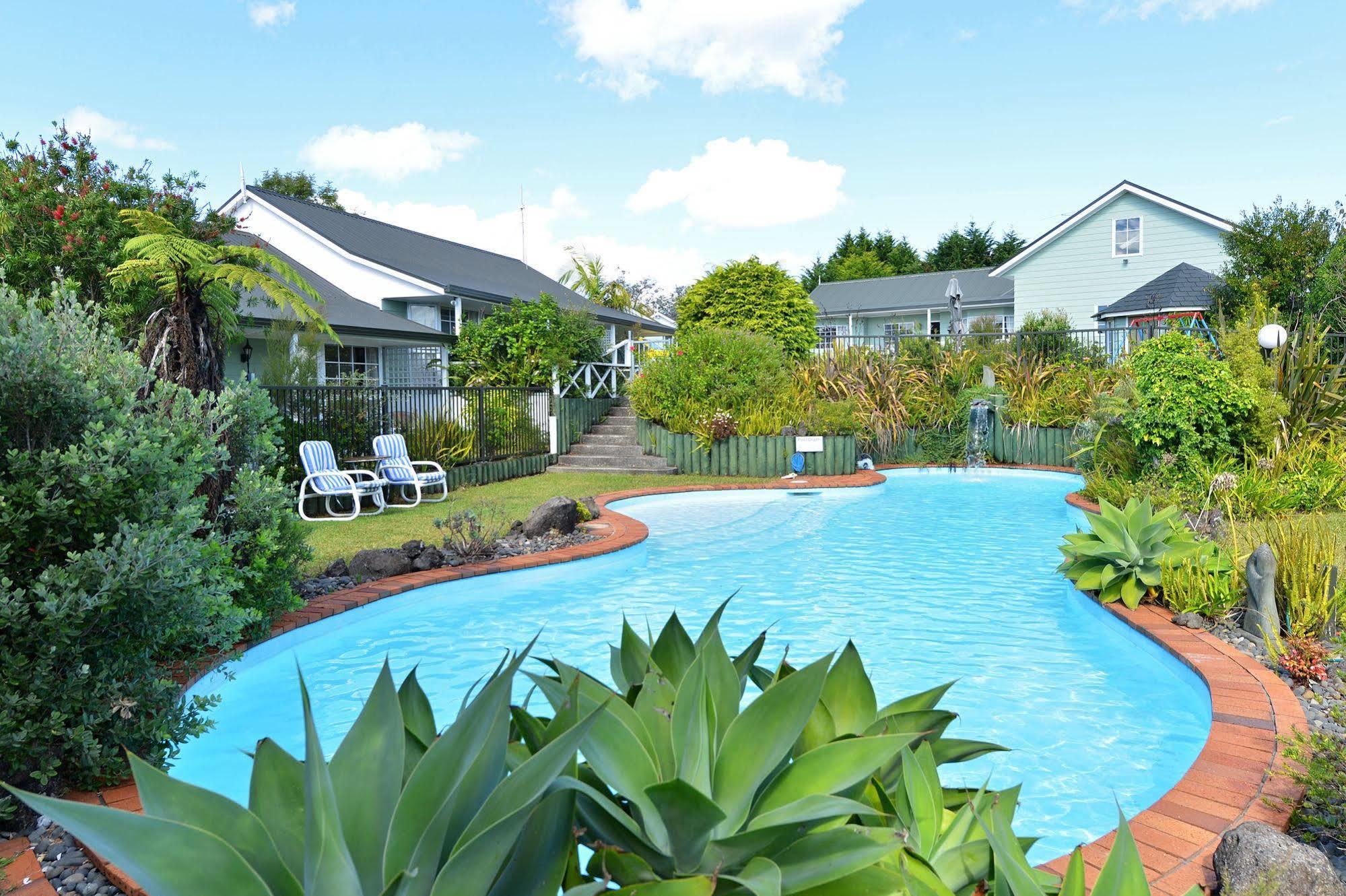פאיהייה Ash Grove Boutique Motel מראה חיצוני תמונה