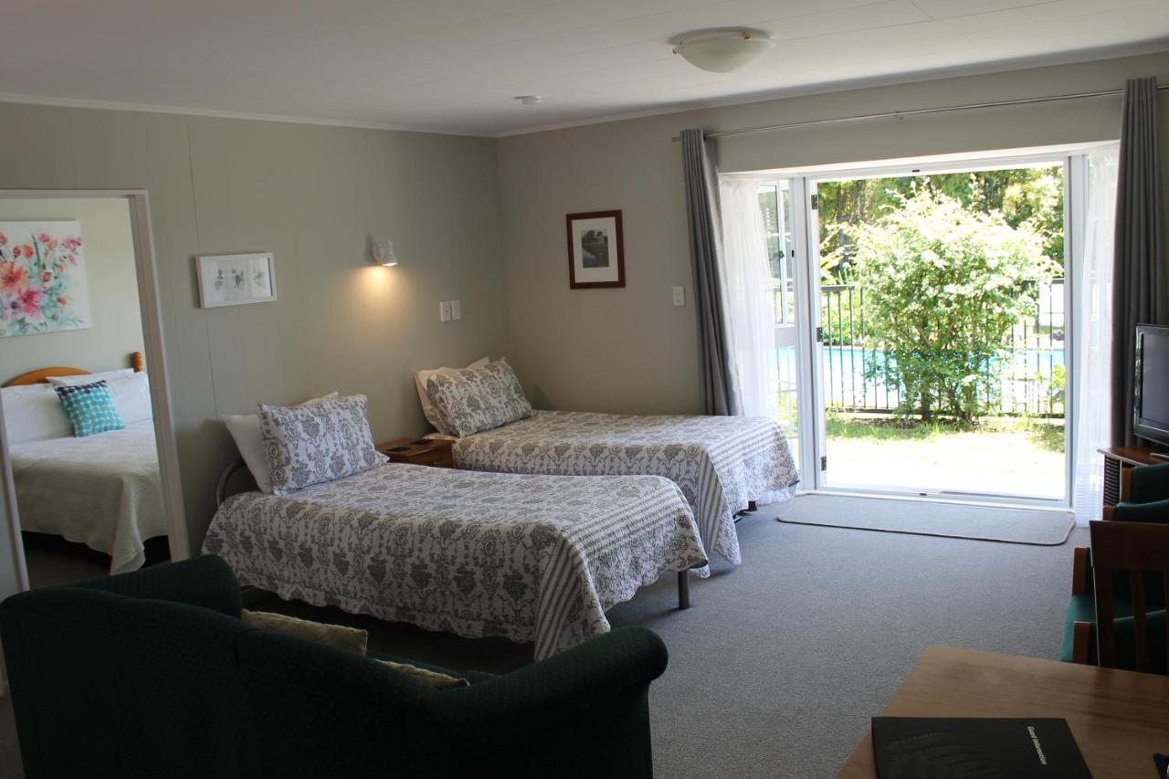 פאיהייה Ash Grove Boutique Motel מראה חיצוני תמונה